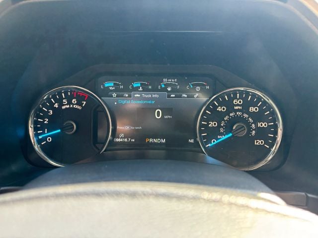 Pre-Owned 2019 Ford F150 SuperCrew Cab Lariat Pickup 4D 5 1/2 ft - photo - 31