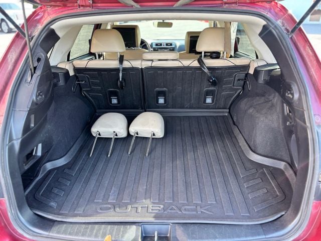 Pre-Owned 2017 Subaru Outback 3.6R Limited Wagon 4D - photo - 18