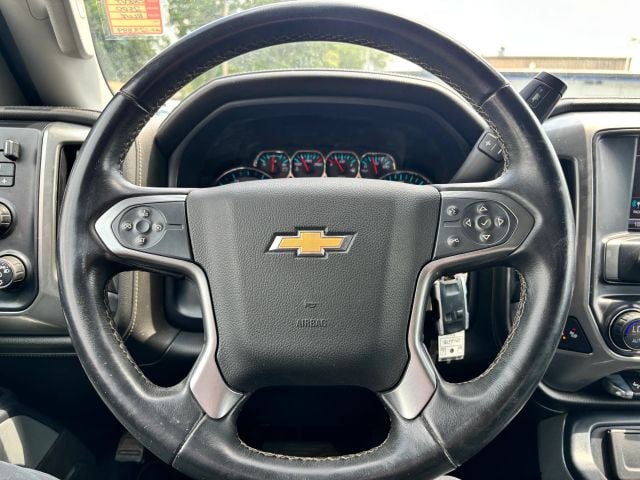 Pre-Owned 2016 Chevrolet Silverado 2500 HD Crew Cab LTZ Pickup 4D 6 1/2 ft - photo - 32