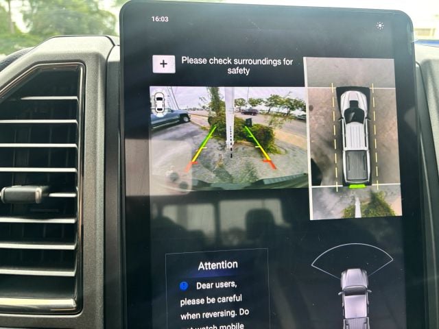 Pre-Owned 2018 Ford F150 SuperCrew Cab Raptor Pickup 4D 5 1/2 ft - photo - 24