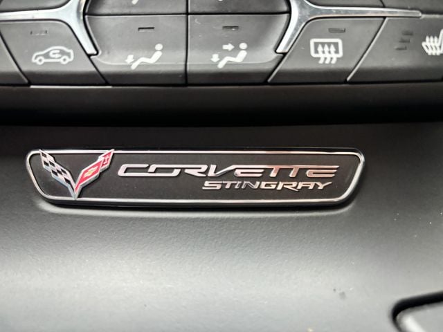 Pre-Owned 2014 Chevrolet Corvette Stingray Z51 Coupe 2D - photo - 28