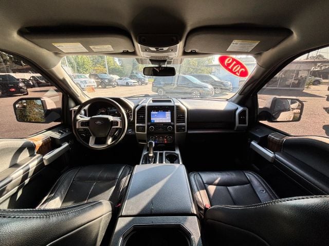 Pre-Owned 2019 Ford F150 SuperCrew Cab Lariat Pickup 4D 5 1/2 ft - photo - 17