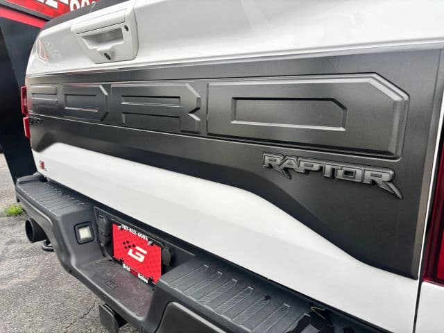 Pre-Owned 2018 Ford F150 SuperCrew Cab Raptor Pickup 4D 5 1/2 ft - photo - 13