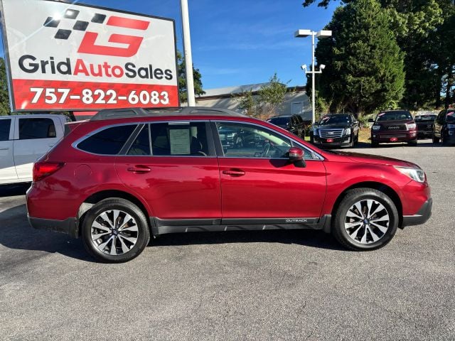 Pre-Owned 2017 Subaru Outback 3.6R Limited Wagon 4D - photo - 1