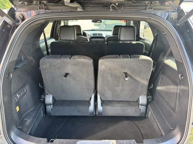 Pre-Owned 2017 Ford Explorer Sport SUV 4D - photo - 17