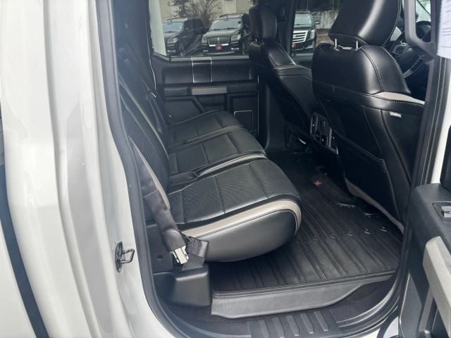 Pre-Owned 2018 Ford F150 SuperCrew Cab Raptor Pickup 4D 5 1/2 ft - photo - 18