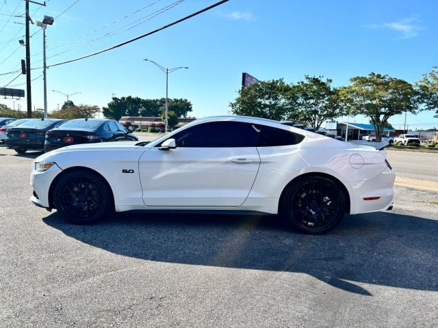 Pre-Owned 2017 Ford Mustang GT Coupe 2D - photo - 5