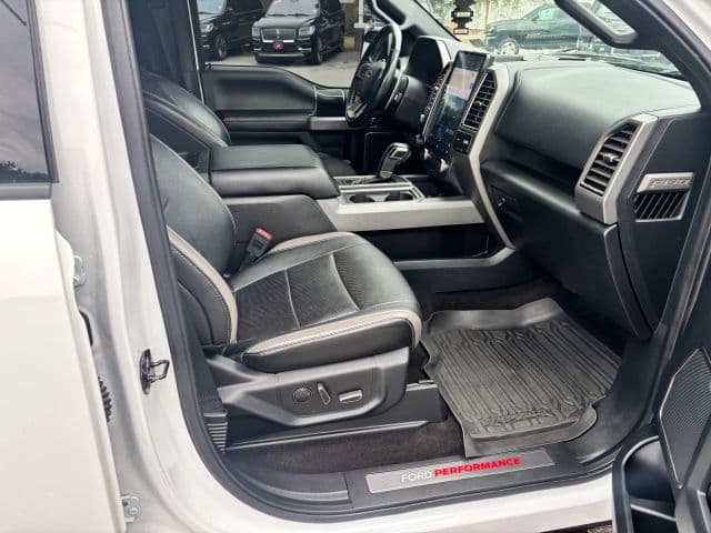 Pre-Owned 2018 Ford F150 SuperCrew Cab Raptor Pickup 4D 5 1/2 ft - photo - 17