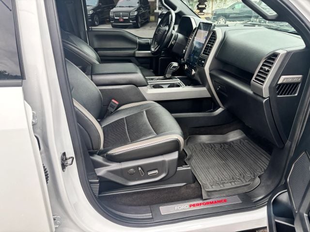 Pre-Owned 2018 Ford F150 SuperCrew Cab Raptor Pickup 4D 5 1/2 ft - photo - 17