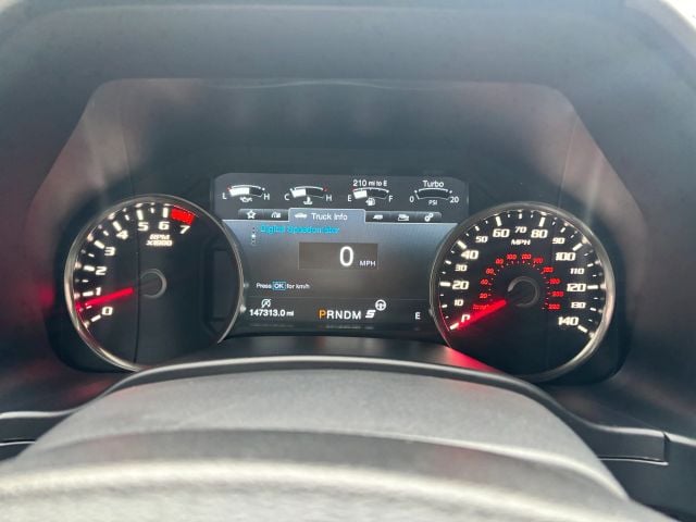 Pre-Owned 2018 Ford F150 SuperCrew Cab Raptor Pickup 4D 5 1/2 ft - photo - 41