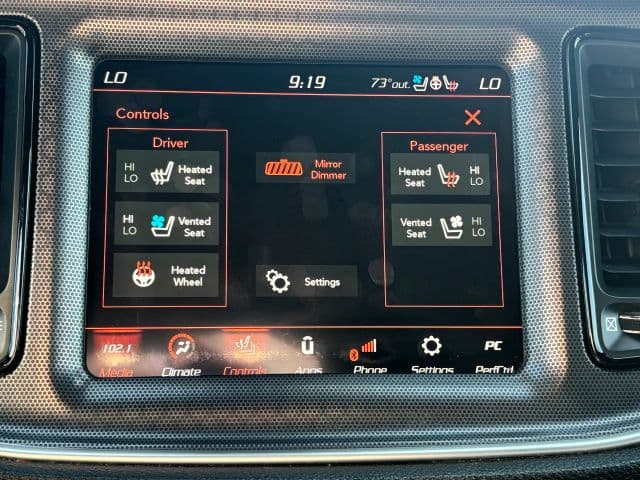Pre-Owned 2018 Dodge Challenger R/T Scat Pack Coupe 2D - photo - 25