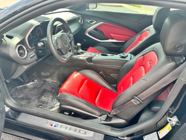 Pre-Owned 2016 Chevrolet Camaro SS Coupe 2D - photo - 11