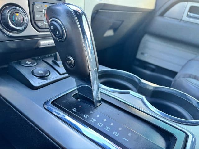 Pre-Owned 2014 Ford F150 SuperCrew Cab SVT Raptor Pickup 4D 5 1/2 ft - photo - 30