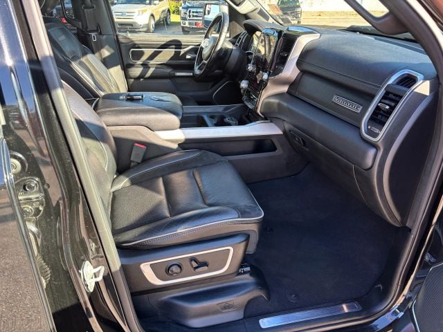 Pre-Owned 2019 Ram 1500 Crew Cab Laramie Pickup 4D 6 1/3 ft - photo - 18