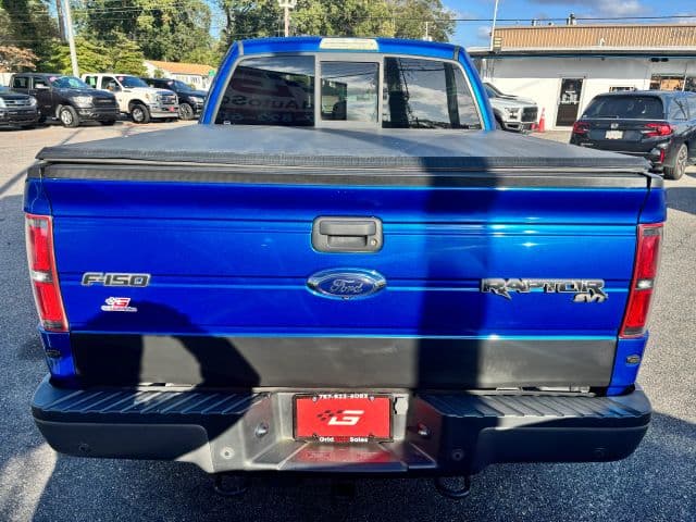 Pre-Owned 2014 Ford F150 SuperCrew Cab SVT Raptor Pickup 4D 5 1/2 ft - photo - 3