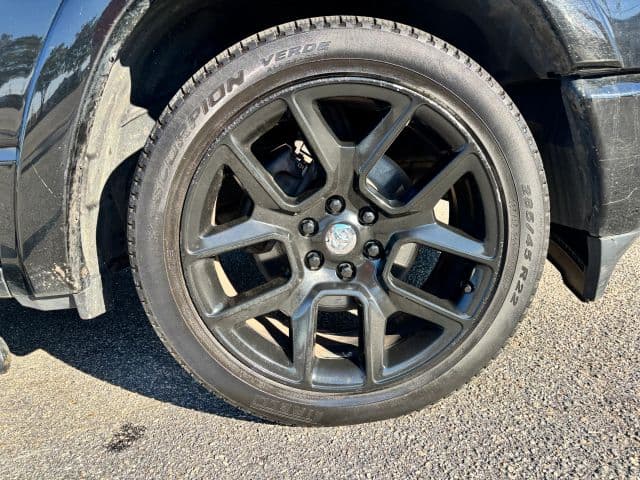 Pre-Owned 2019 Ram 1500 Crew Cab Laramie Pickup 4D 6 1/3 ft - photo - 12