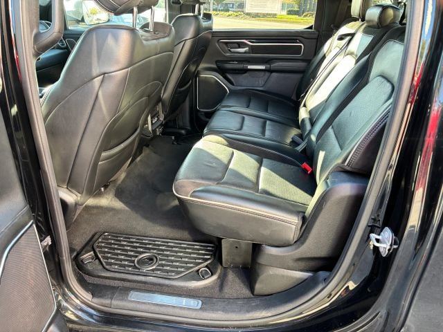 Pre-Owned 2019 Ram 1500 Crew Cab Laramie Pickup 4D 6 1/3 ft - photo - 17