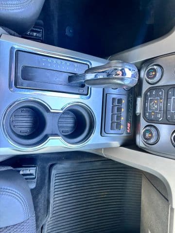 Pre-Owned 2014 Ford F150 SuperCrew Cab SVT Raptor Pickup 4D 5 1/2 ft - photo - 29