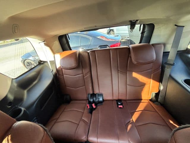 Pre-Owned 2016 Cadillac Escalade Premium Sport Utility 4D - photo - 22