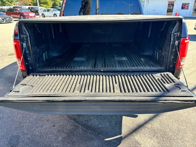 Pre-Owned 2016 Ford F150 SuperCrew Cab XLT Pickup 4D 5 1/2 ft - photo - 4
