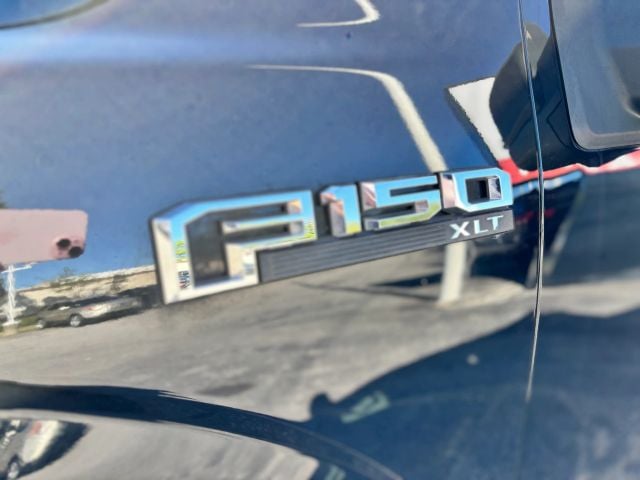 Pre-Owned 2016 Ford F150 SuperCrew Cab XLT Pickup 4D 5 1/2 ft - photo - 11