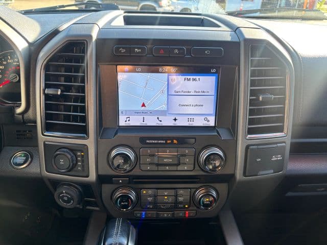 Pre-Owned 2017 Ford F150 SuperCrew Cab Raptor Pickup 4D 5 1/2 ft - photo - 25