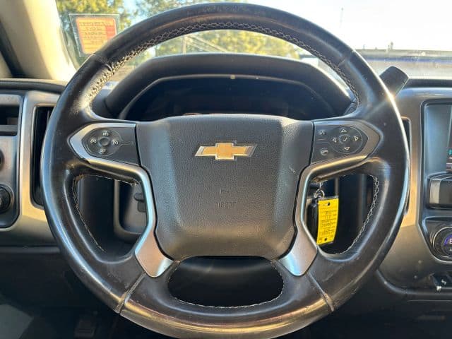 Pre-Owned 2017 Chevrolet Silverado 1500 Double Cab Z71 LT Pickup 4D 6 1/2 ft - photo - 26