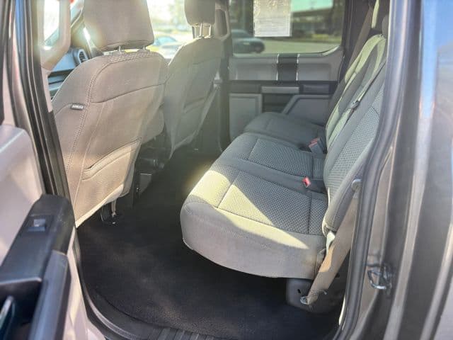 Pre-Owned 2018 Ford F150 SuperCrew Cab XLT Pickup 4D 5 1/2 ft - photo - 20