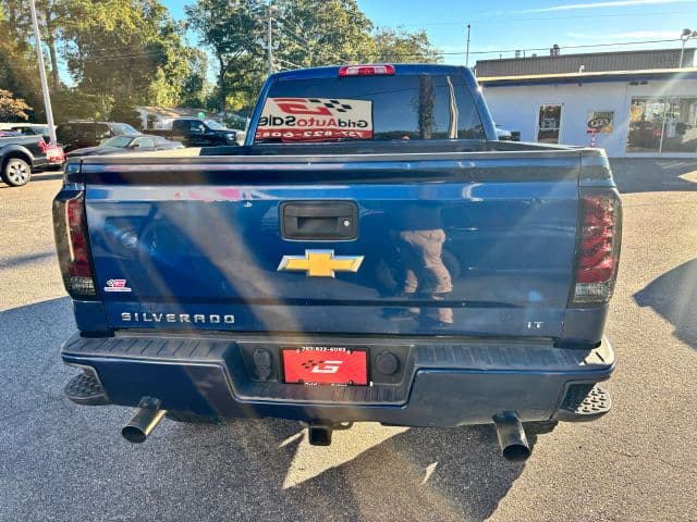 Pre-Owned 2016 Chevrolet Silverado 1500 Crew Cab Z71 LT Pickup 4D 6 1/2 ft - photo - 3