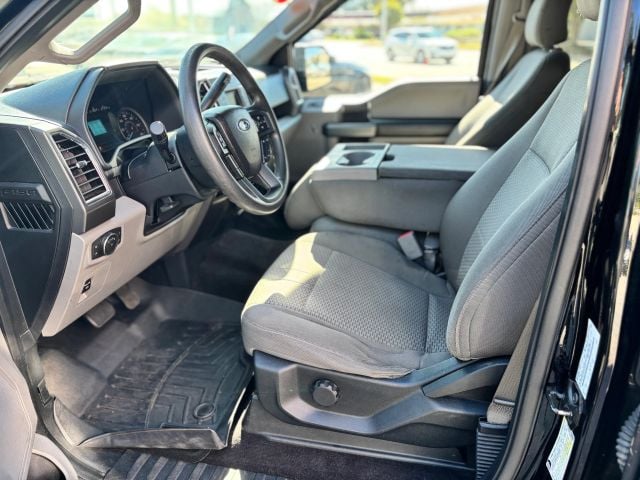 Pre-Owned 2016 Ford F150 SuperCrew Cab XLT Pickup 4D 5 1/2 ft - photo - 14
